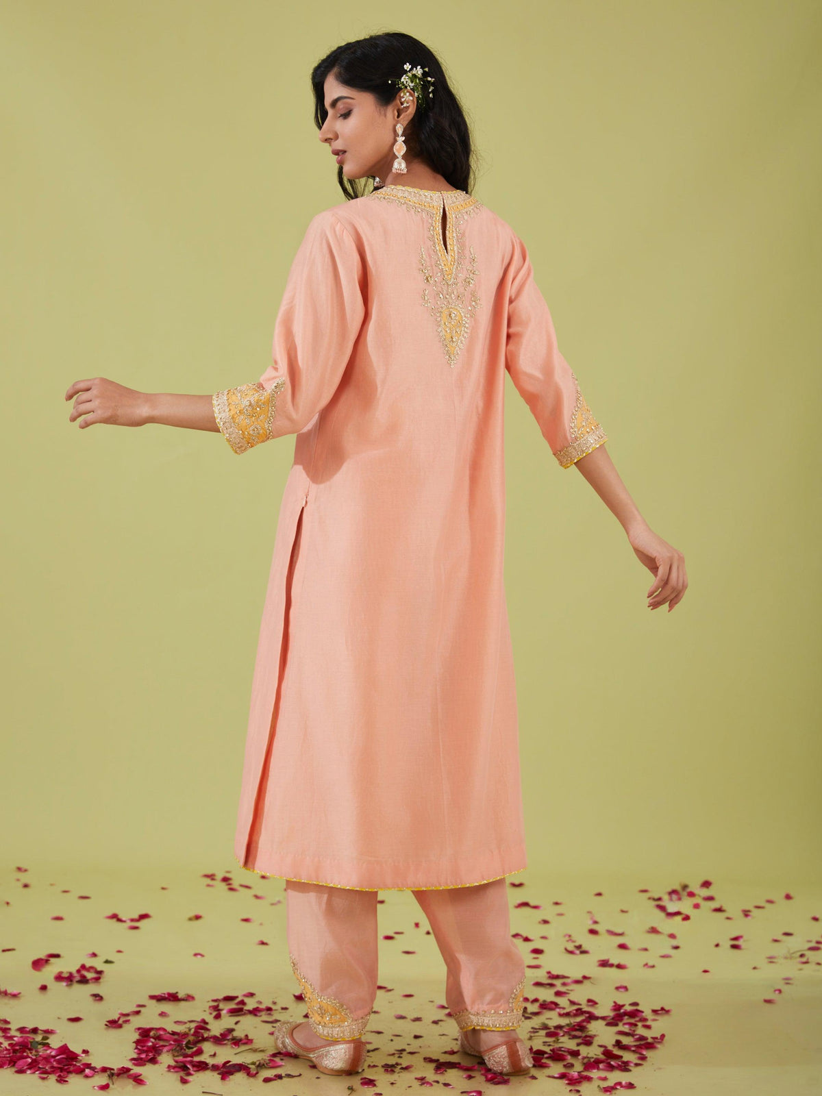 PINK LONG KURTA WITH SALWAR AND PINK DUPATTA - Preeti s kapoor